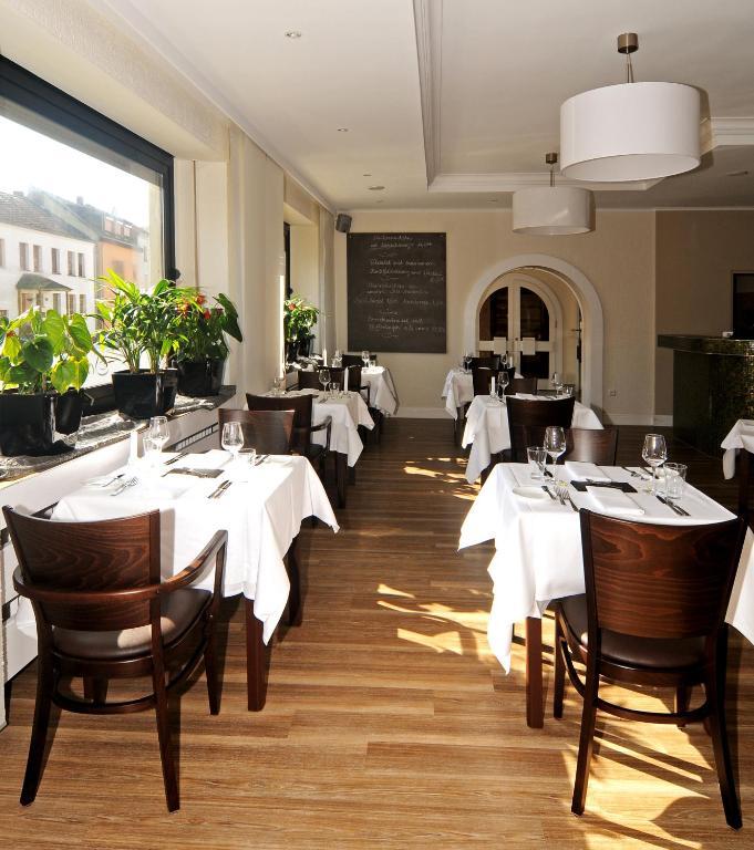 Scheid'S Hotel - Restaurant Wasserliesch Exterior photo